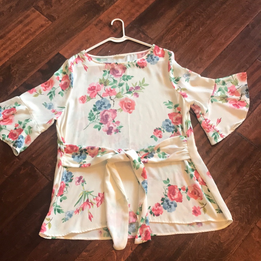 ODDY Floral Blouse